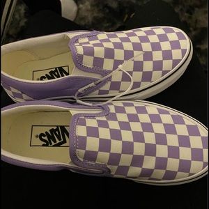 Lavender checkered slip on Vans